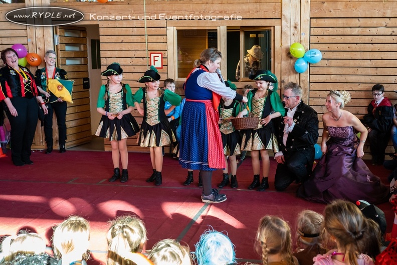 2020 02 07 Kinderfasching Kirchanschoering DSC01901