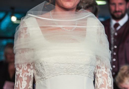 2015 09 20 Vintage Weddingdress Rosenheimer Hochzeitsmesse IMG 2240 Rydle net