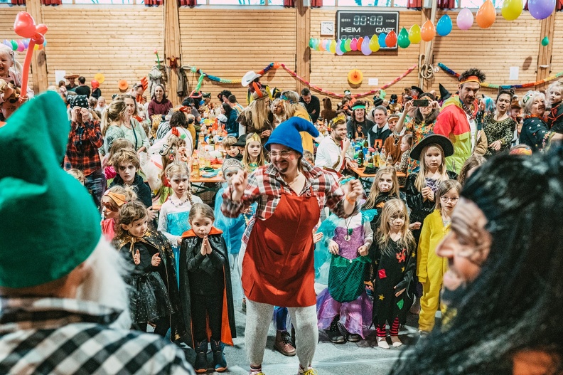 2023 02 04 Kinderfasching Kirchanschoering DSC09015 Dominik Riedel Fotografie