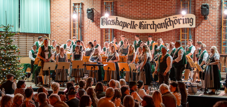 2025 12 26 Stefanikonzert Blaskapelle Kirchanschoering DSC04305 Dominik Riedel Fotografie